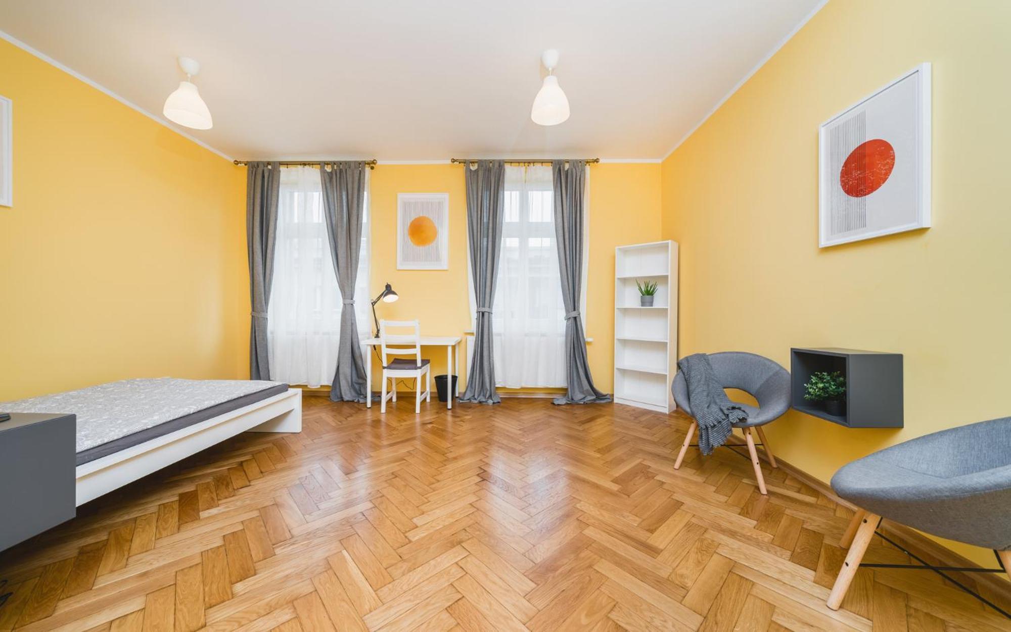 Modern Urban Escape - Old Town Apartment - By Upstairs Krakow Exterior photo